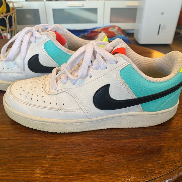 Nike Casual Sneakers - Picture 1 of 5